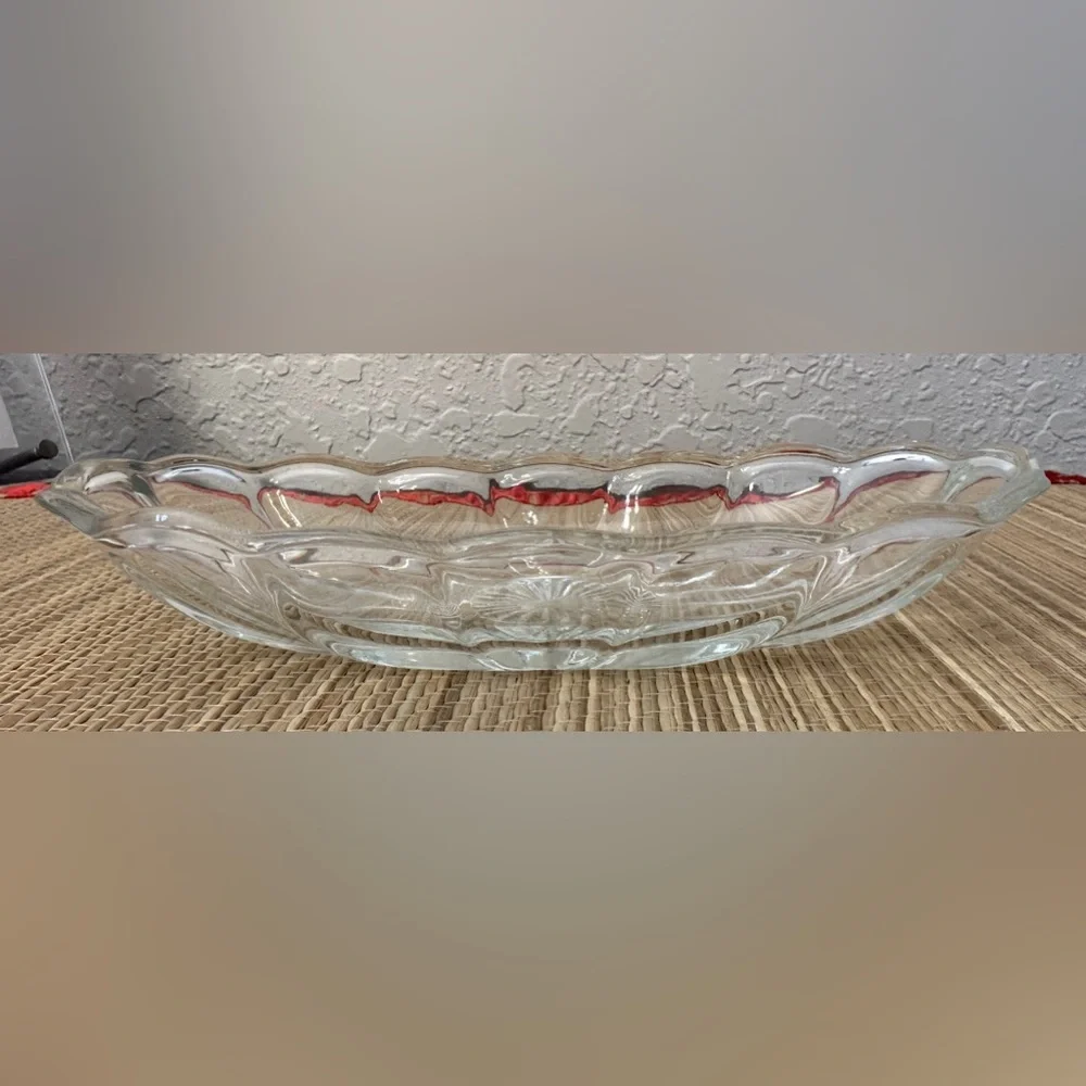Anchor Hocking Vintage Old Fashioned Glass Banana Split Bowl - 8 1/4''